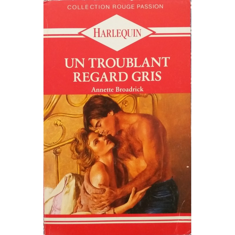 Un Troublant regard gris